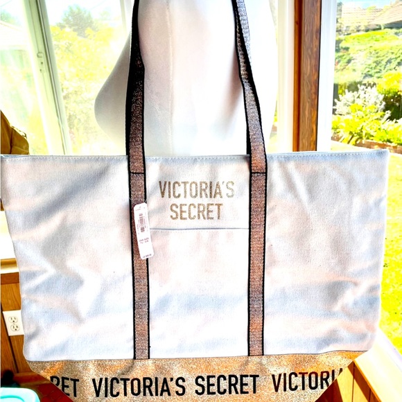 NWT Victoria's Secret tote with sparkling trim - Picture 1 of 6